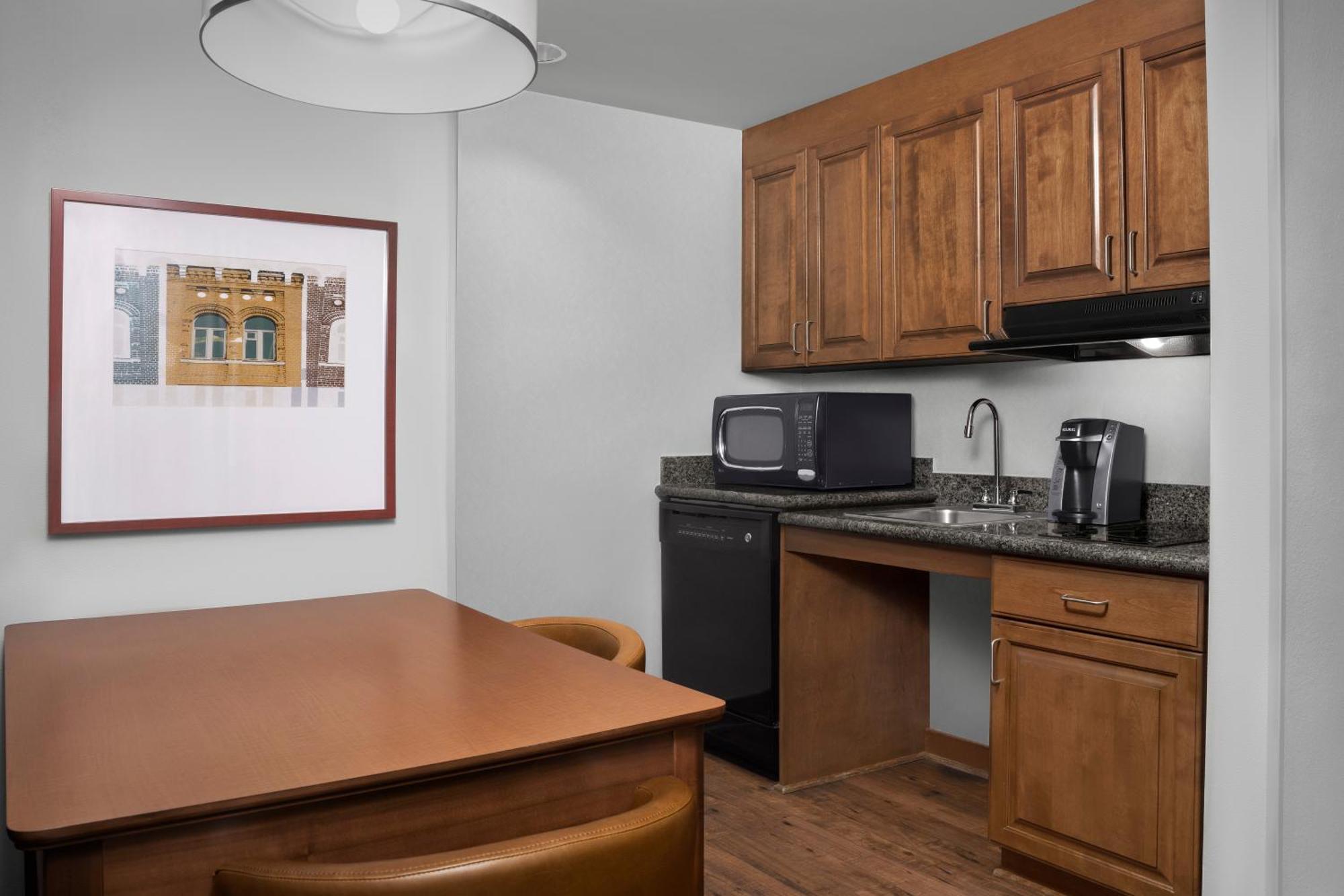 Homewood Suites By Hilton Omaha - Downtown Extérieur photo