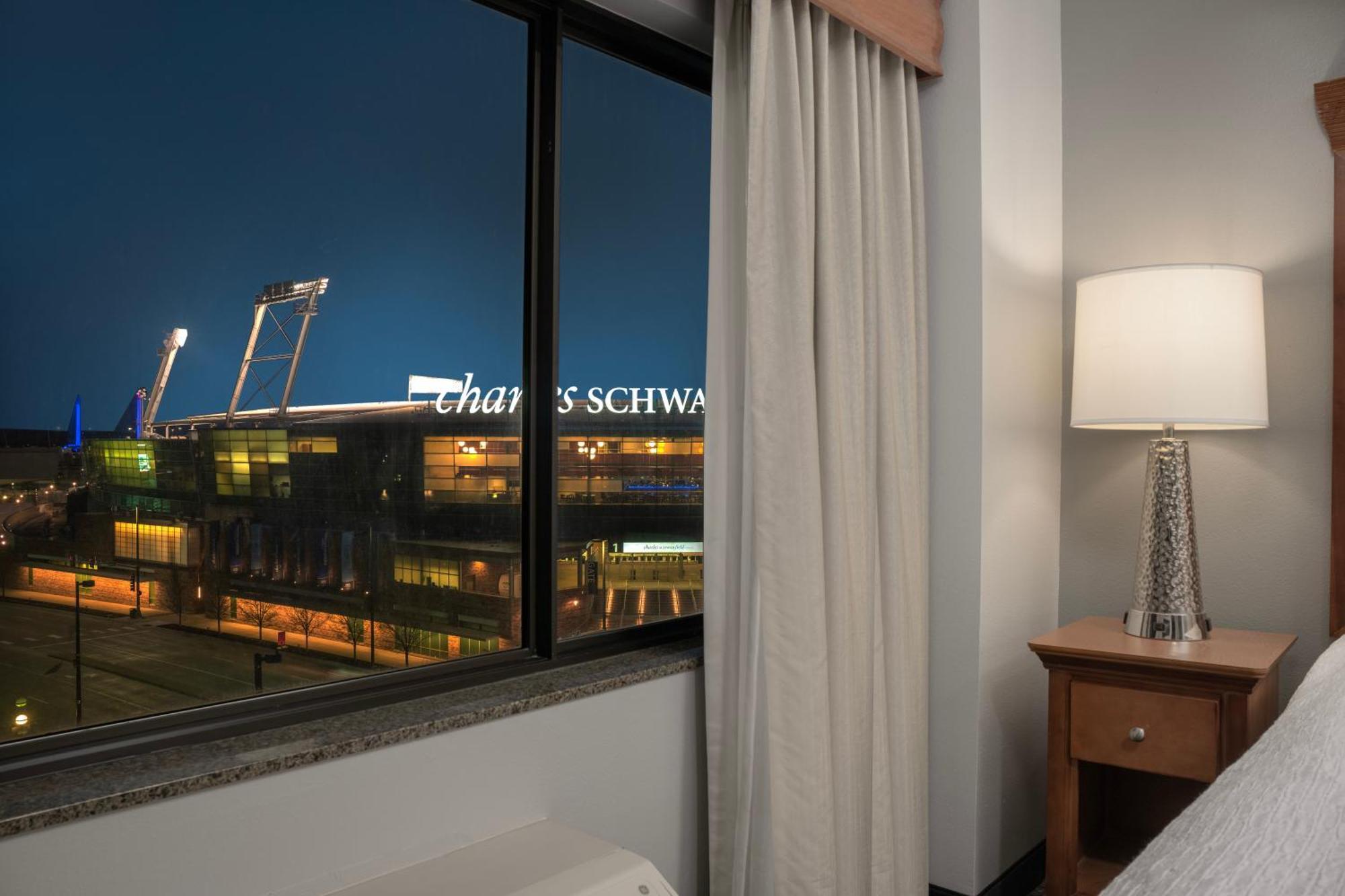 Homewood Suites By Hilton Omaha - Downtown Extérieur photo